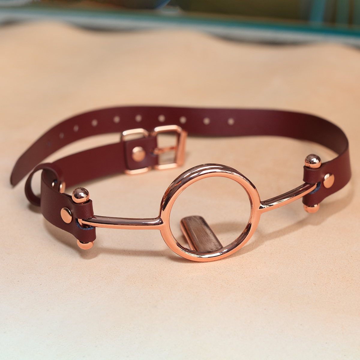 口内プレイ用具 舌固定タイプメタルリングギャグ 舌圧子付き ローズゴールド 口内刺激器