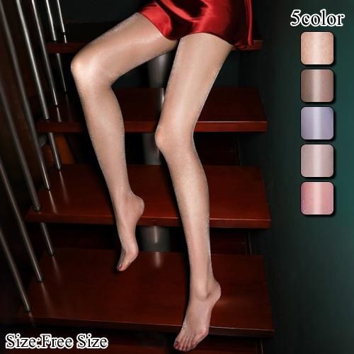 レッグラインを煌びやかに飾るクロッチレスのストッキング ランジェリー ショップ